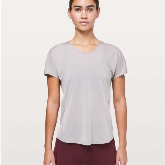 Lululemon Twist & Train Short Sleeve - Picture 4 of 4